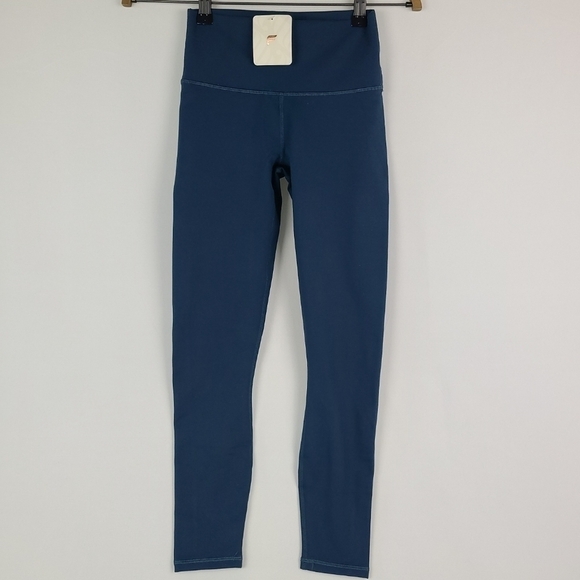 $70 NEW Fabletics Blue Nova Define High-Waisted 7/8 Legging XXS NWT! - Picture 3 of 8